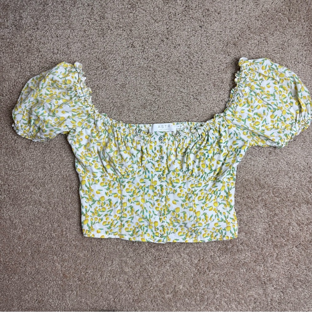 ASTR The Label Yellow Lemons Crop Top